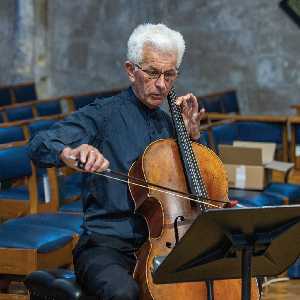 Lionel Handy (Cello)